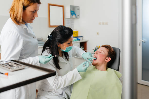 Best Emergency Tooth Extraction  in Ashtabula, OH